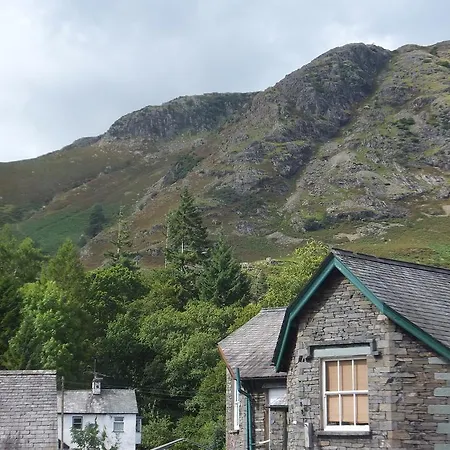 فندق The Yewdale And Village