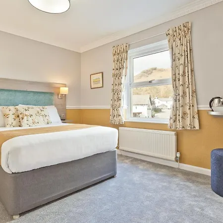 The Yewdale And Village 3*