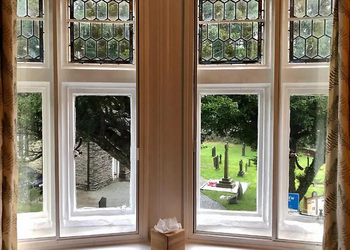 The Yewdale And Village فندق