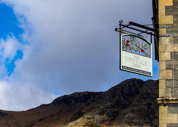 The Yewdale And Village 3*